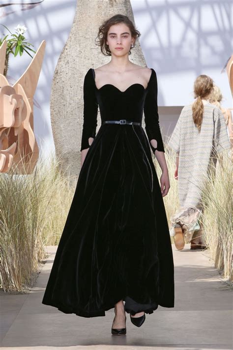 dior yazısı|dior dresses official website.